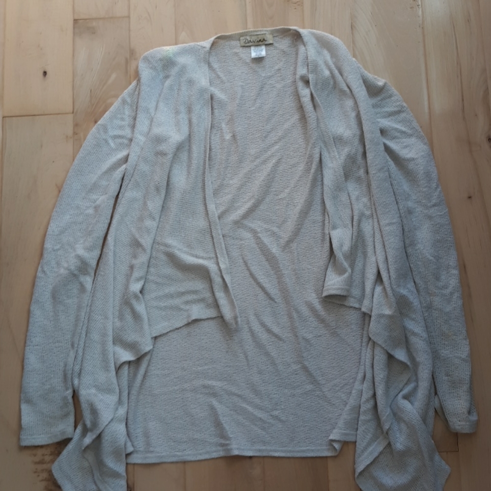 Beige cartigon